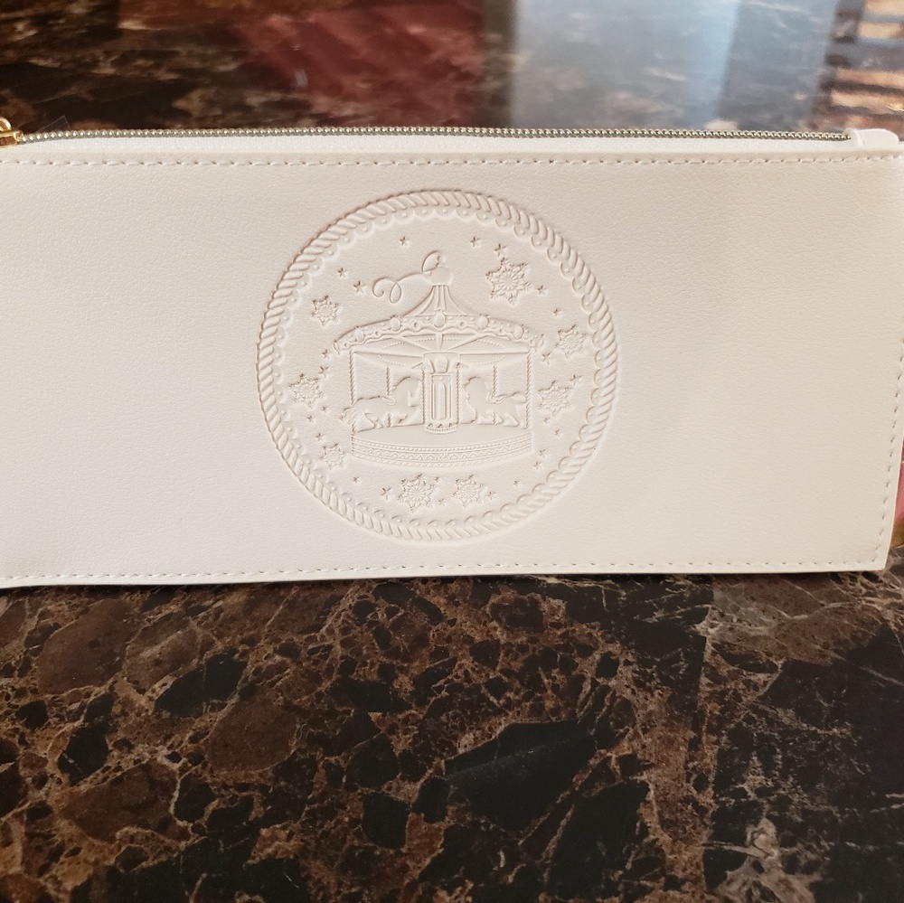Estee Lauder Makeup bag